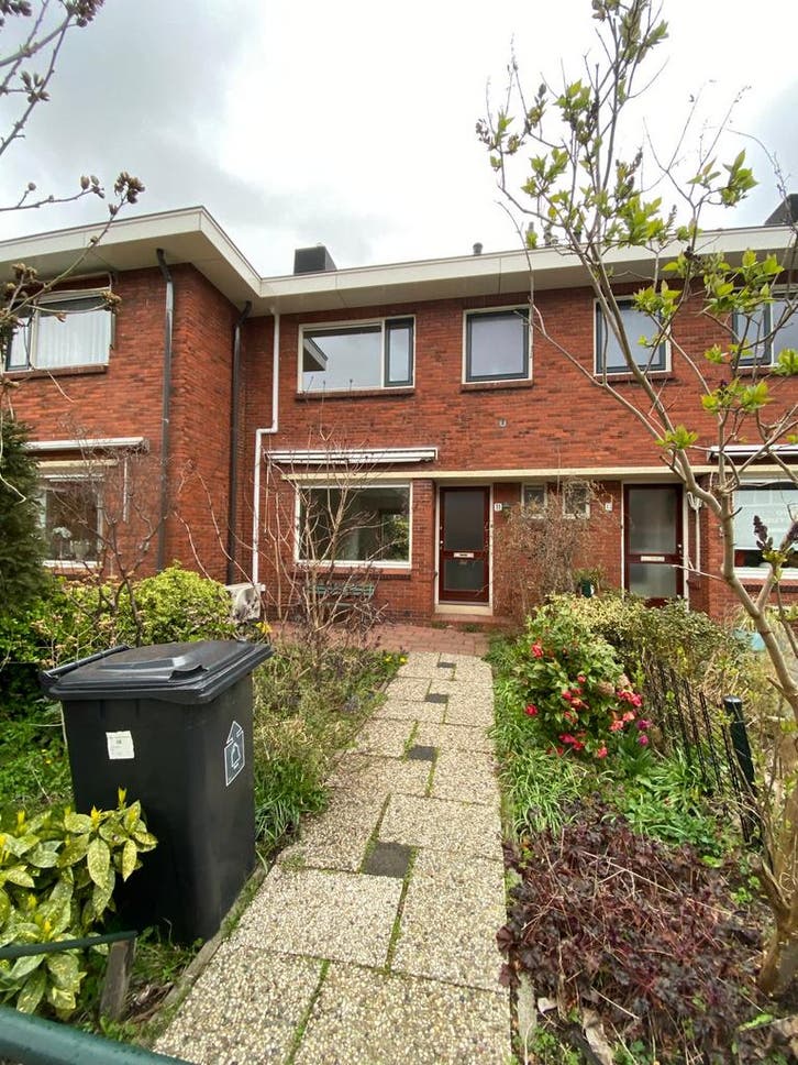 Te huur: Huis Van der Veldelaan in Rotterdam, Huizen en Kamers, Huizen te huur, Zuid-Holland