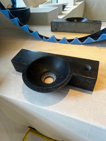 Hardstenen fontein 40x22 cm – compact & stijlvol voor toilet, Nieuw