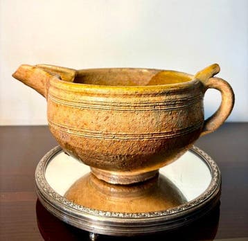 Een fraai voorbeeld van Amazigh (Berber) huiselijk aardewerk