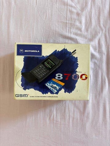 Motorola International 8700 - Mobiele telefoon (1), Nieuw