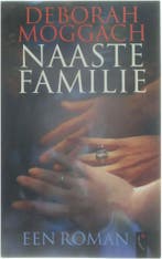 Naaste familie - D. Moggach 9789029529723 D. Moggach, Boeken, Verzenden, Gelezen, D. Moggach