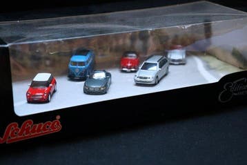 Schuco 1:87 - Modelauto (6) - BMW, Mini Cooper, BMW Z4, Nieuw