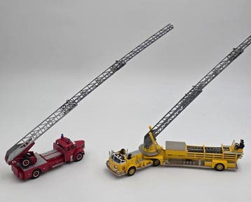 Corgi 1:50 - Model vrachtwagen (2) - Berliet GLR Ville, Nieuw