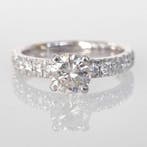 Verlovingsring - 14 karaat Witgoud - 1.04ct. tw. Diamant
