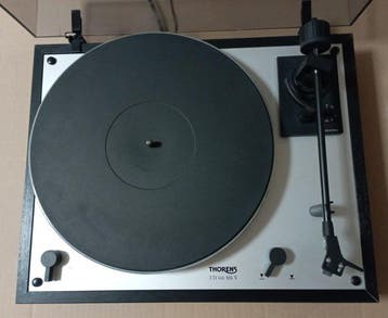 Thorens - TD 166 MK V Platenspeler, Nieuw