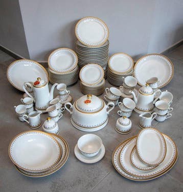 Johann Seltmann Vohenstrauß - Tafelservies voor 12 (121) -