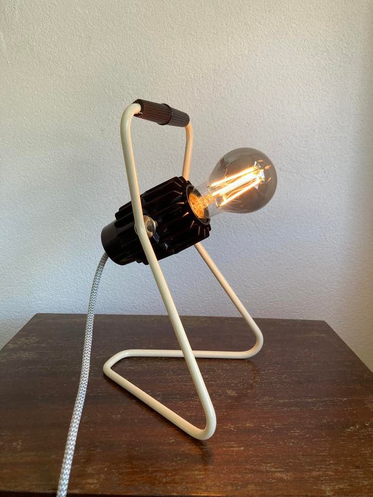 Philips bakeliet tafellamp - dimbaar - Charlotte Perriand, Huis en Inrichting, Lampen | Tafellampen, Minder dan 50 cm, Nieuw, Kunststof