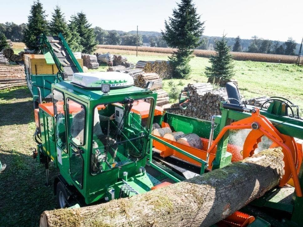 Haardhout zagen en kloven? Zaag-kloofmachines te huur