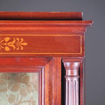 Franse Vitrine met lade en gesloten deurtje prachtig ingeleg, Antiek en Kunst, Antiek | Meubels | Tafels, Ophalen of Verzenden
