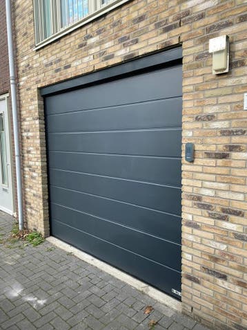 Stel Samen en Ontvang Binnen 24 Uur Jouw Garagedeur Offerte!, Verzenden, Metaal, 120 cm of meer, 215 cm of meer