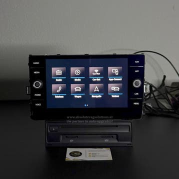 Volkswagen Discover Media 8 inch - inc. inbouw complete SET, Zo goed als nieuw