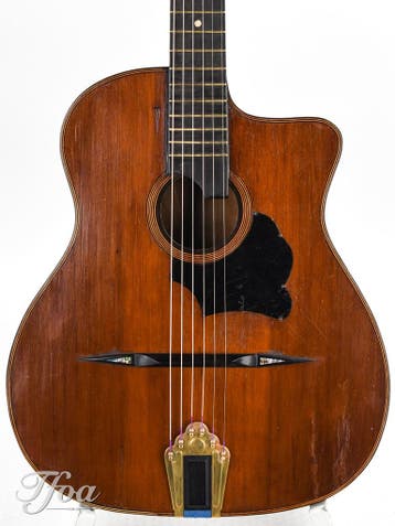 Busato Roundhole Gypsy 1940 (Instrument,Acoustic Guitars), Muziek en Instrumenten, Snaarinstrumenten | Gitaren | Akoestisch, Ophalen of Verzenden