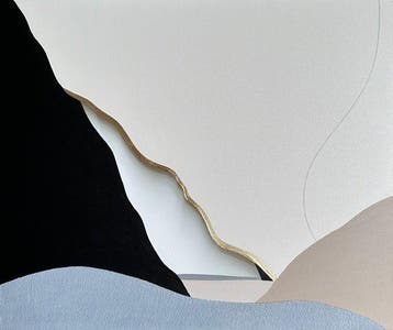 Julia Dunko - A V E N O R