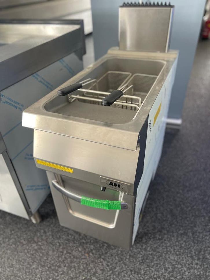 gas friteuse horeca PREMIUM, Zakelijke goederen, Horeca | Keukenapparatuur, Nieuw in verpakking, Fornuis, Frituur en Grillen, Verzenden
