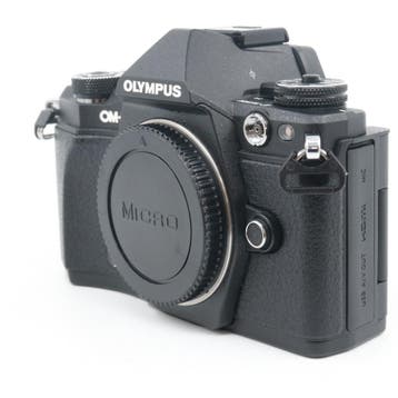 10% korting | Digitale fotocamera  Olympus OM-D E-M5 Mark II, Verzenden, Gebruikt, Olympus