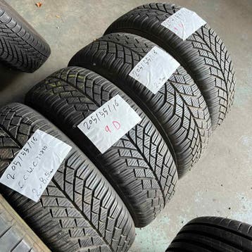 4 x Continental Winter TS830 205-55-16 Winterbanden 9mm, Gebruikt, 16 inch, Band(en), Personenwagen