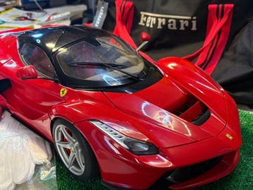 Hachette 1:8 - Model sportwagen - Ferrari la Ferrari - La, Nieuw