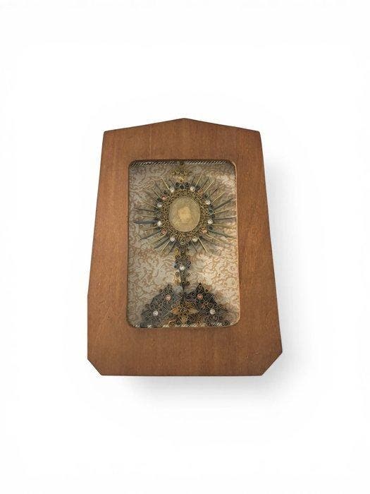 Decoratief ornament - België - STRALENMONSTRANS, Antiek en Kunst, Kunst | Niet-Westerse kunst