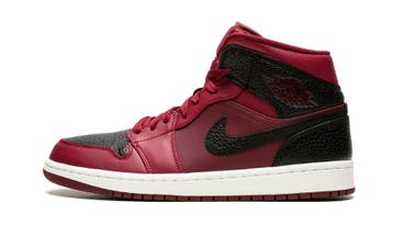 Air Jordan 1 Retro Mid Team Red Black, Nieuw