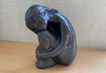 Austin Productions Inc. - Klara Sever - sculptuur, Brutalist