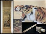 Tiger / Japanese Vintage Hanging Scroll KAKEJIKU / Silk /