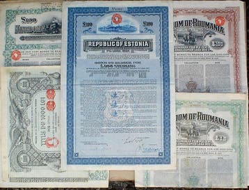 Estland. 7% Republic of Estonia 100 £ Bond, 4 x Kingdom of