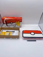 Nintendo - 2DS XL - New Nintendo 2DS LL Poké Ball Edition -, Spelcomputers en Games, Nieuw
