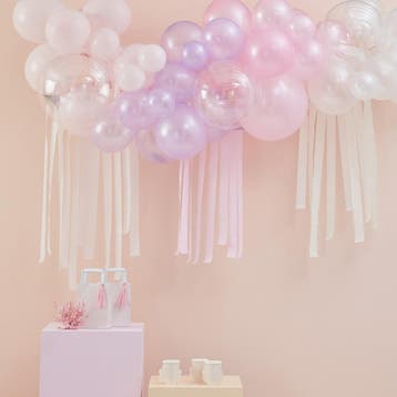 Ballonboog Set Pastel Parel & Ivoor Met Slingers, Hobby en Vrije tijd, Feestartikelen, Ophalen of Verzenden, Nieuw