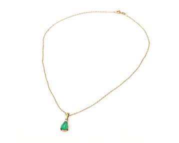 18 krt. gouden collier met hanger met smaragd en diamant, Gebruikt
