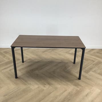 Eromes kantinetafel 140x70 cm, bruin blad - poten antraciet, Ophalen of Verzenden, Gebruikt, Bureau