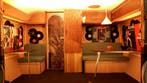Podium Caravan in de vorm van een retro radio + grote LPs, Ophalen, Gebruikt, Decoratie