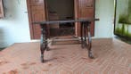 Tafel - Walnoot, Smeedijzer - Spaanse tafel in notenhout