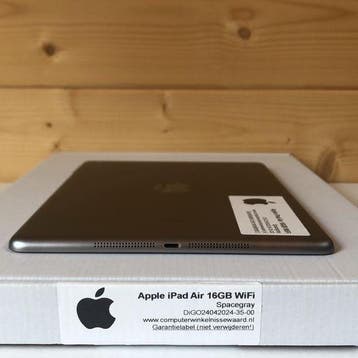 Basic kinder iPad met beschermhoes rood Apple iPad Air 9.7, Ophalen of Verzenden, Nieuw