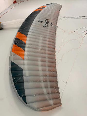 Flysurfer Sonic 4 6M, Watersport en Boten, Kitesurfen, Ophalen of Verzenden, Gebruikt