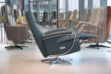 Gealux relaxfauteuil Brabant 40 Leer Petrol 2 motoren + accu, Ophalen of Verzenden, Nieuw, Leer, Design, modern