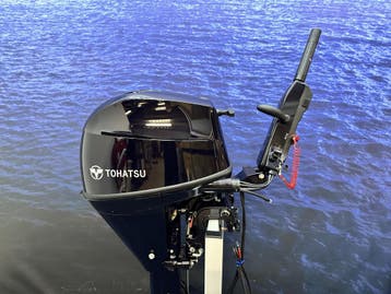 Tohatsu 30D ETS buitenboordmotor, Watersport en Boten, 10 tot 30 pk, Viertaktmotor, Ophalen of Verzenden, Zo goed als nieuw