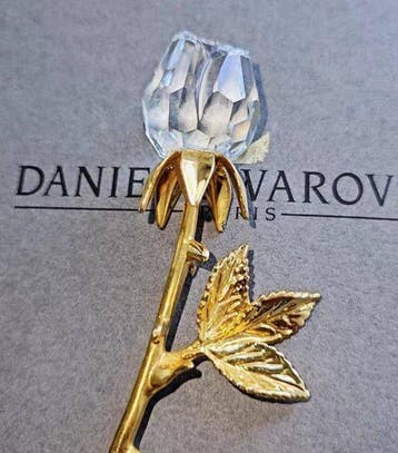 Swarovski - Figuur - Swarovski Crystal rose brooch -