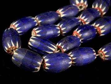Kraal (22) - Chevron / Rosetta Perlen - parelstrengketting -