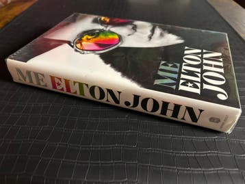 Boek Elton John - Me Elton John, Ophalen of Verzenden, Nieuw, Artiest, Elton John