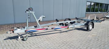 ACTIE!!!!!!! NIEUWE KICK 1300kg Geremd met kenteken ook BUN, Ophalen, Minder dan 1500 kg, Overige typen, Nieuw