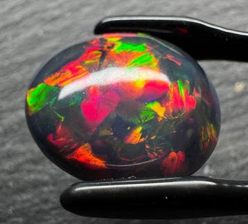 Opaal Cabochon- 2.55 g