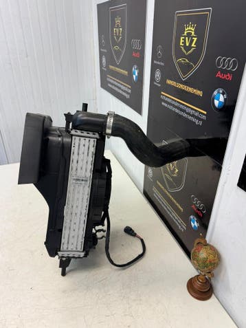 Intercooler Ford Transit Connect bj.2020 art.KV61-6K775-FB, Gebruikt, Ford