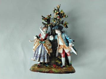 Richard Eckert - Beeld, Liedesgrupe mit baum - 18 cm -, Antiek en Kunst