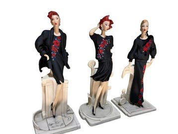 ADL - Beeldje - Donne chic mannequin in abiti eleganti (3) -