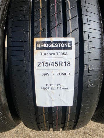 215/45r18 89W Bridgestone 4 Demo Banden Dot 25, Ophalen, 18 inch, 215 mm, Nieuw