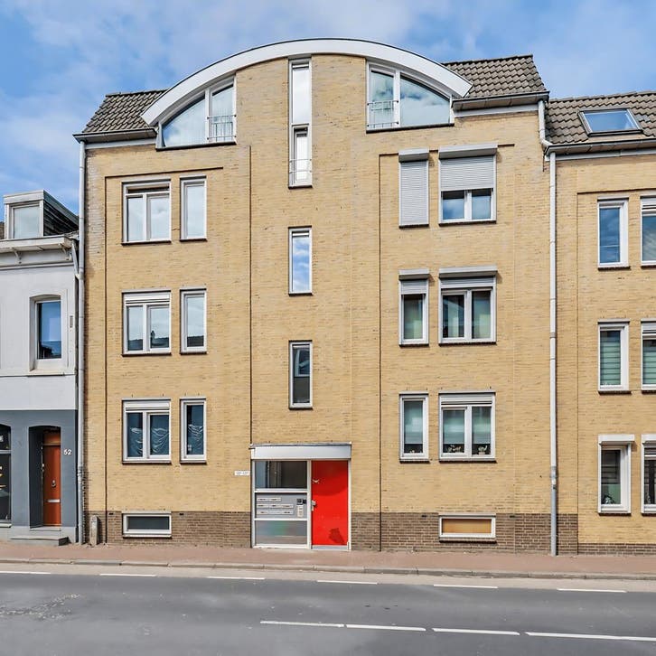 Appartement in Kerkrade gevonden voor €840,- pm, Huizen en Kamers, Huizen te huur, Direct bij eigenaar, Limburg, Appartement