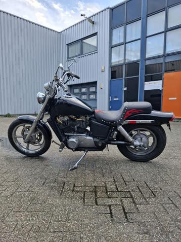 Honda VT1100 Shadow, Cardan-aandrijving, 2 cilinders, Gebruikt, Meer dan 35 kW