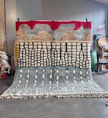 Marokkaans modern kleurrijk vloerkleed, authentiek, Huis en Inrichting, Nieuw
