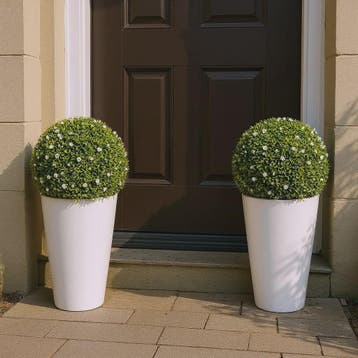 Kunst Buxusbollen met 11 Witte Bloesems - Decoratieve Tuin-, Verzenden