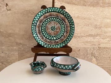 Decoratief ornament (3) - Vallauris - Frankrijk - Set van 3